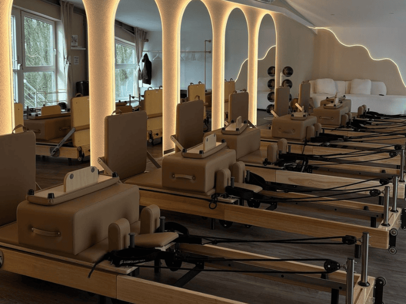 maple wood foldable pilates reformer for stuido